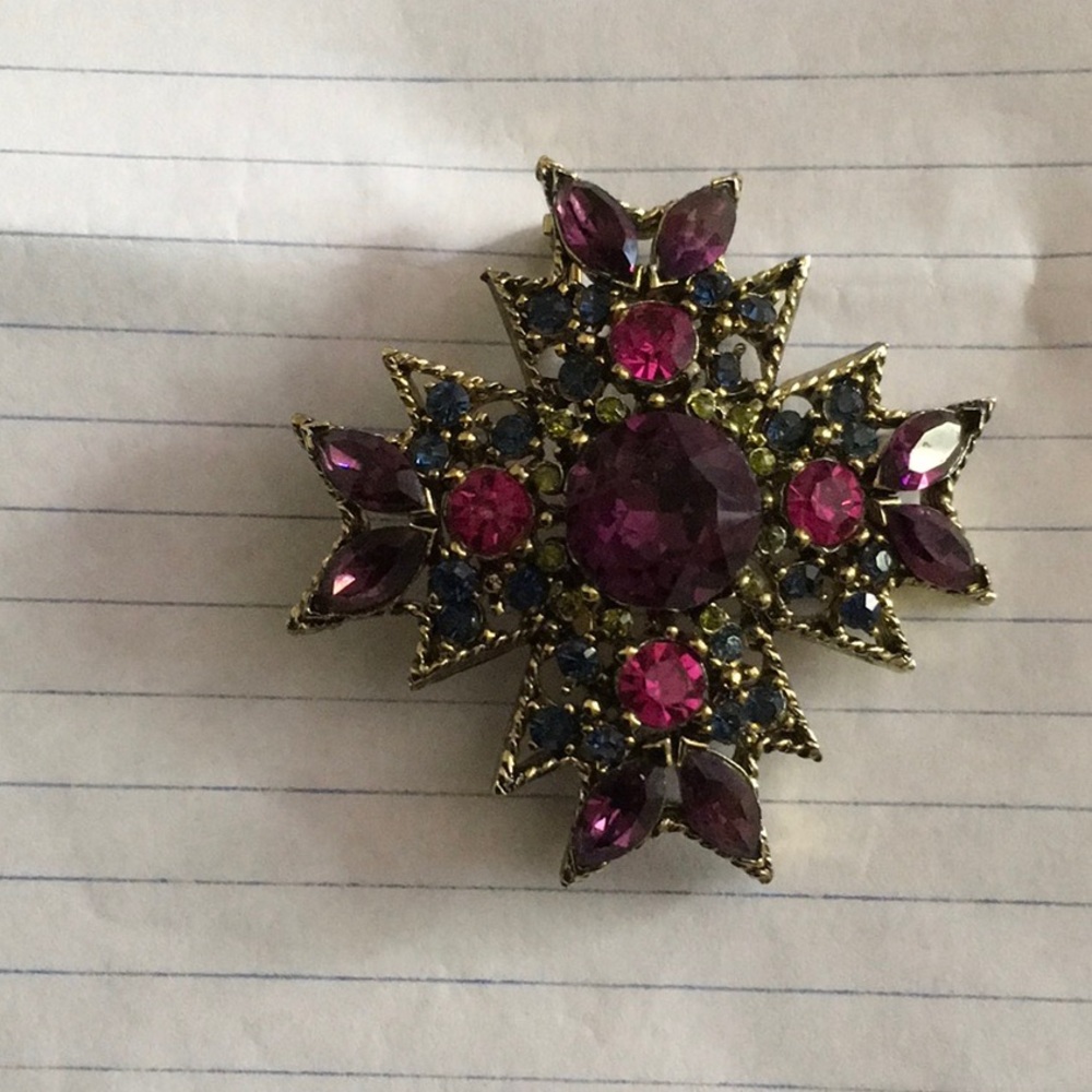 Vintage-Inspired Purple and Blue Gem Brooch